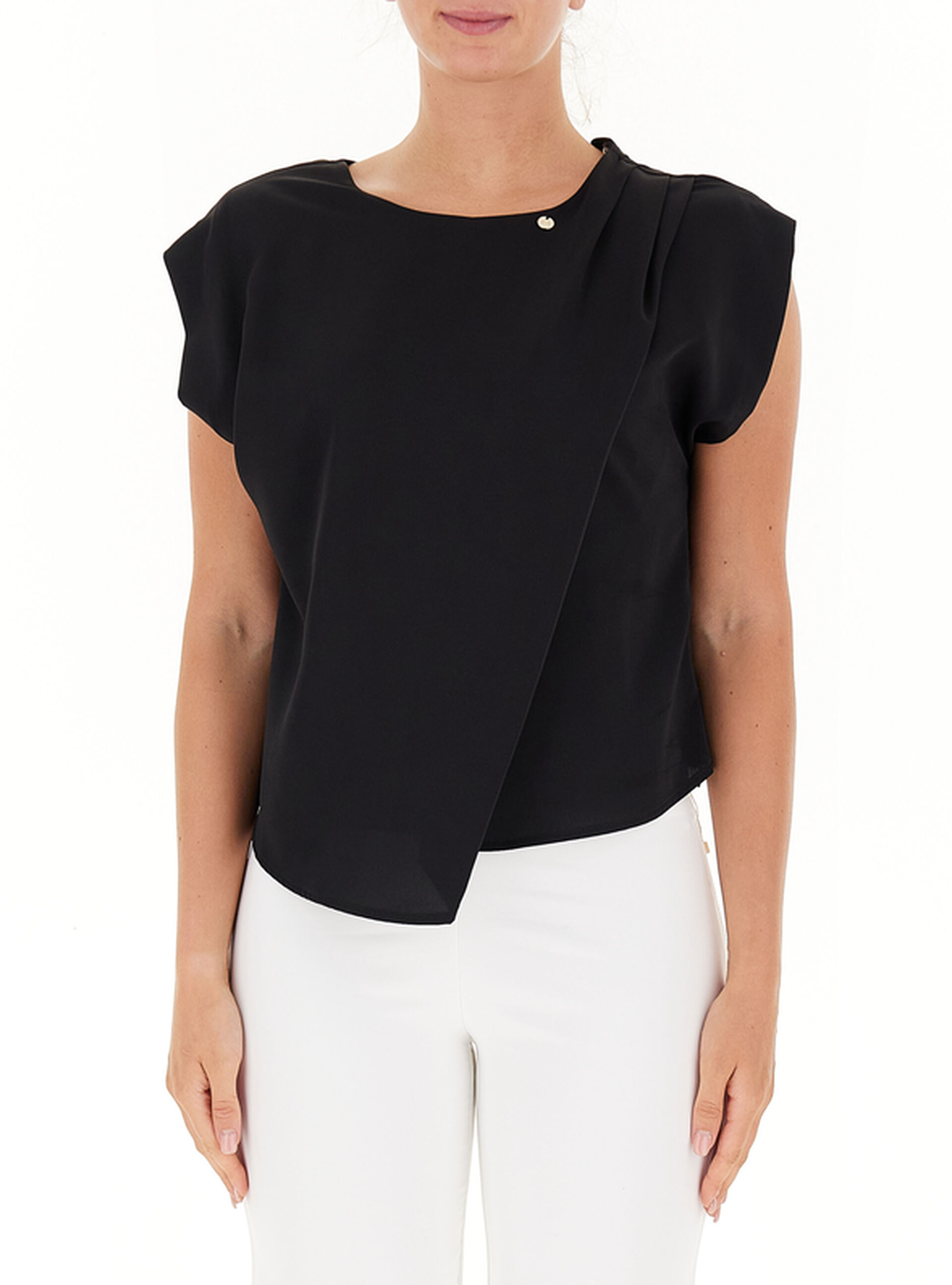 Blusa con drappeggio NERO