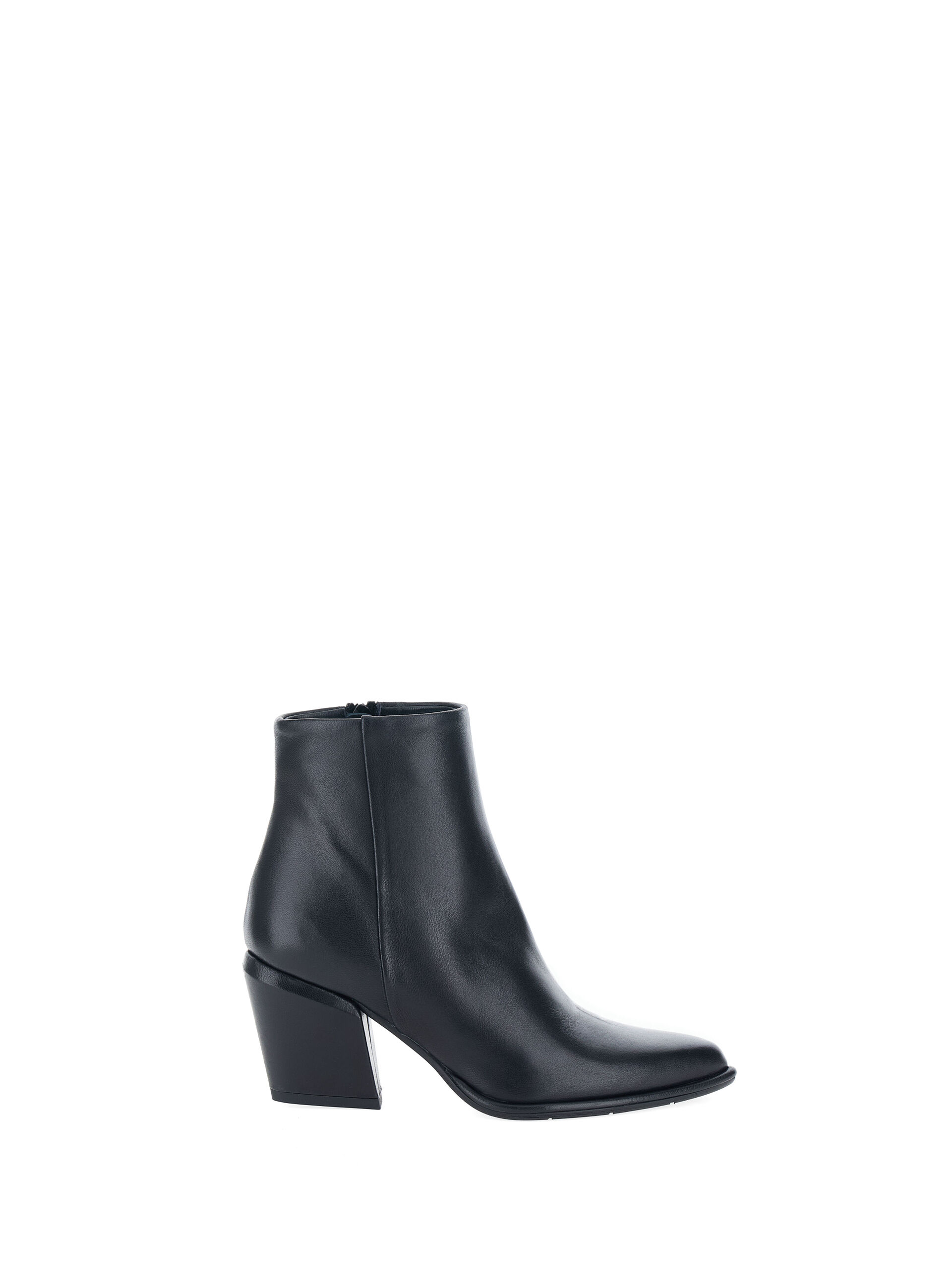 Stivaletti in pelle NERO