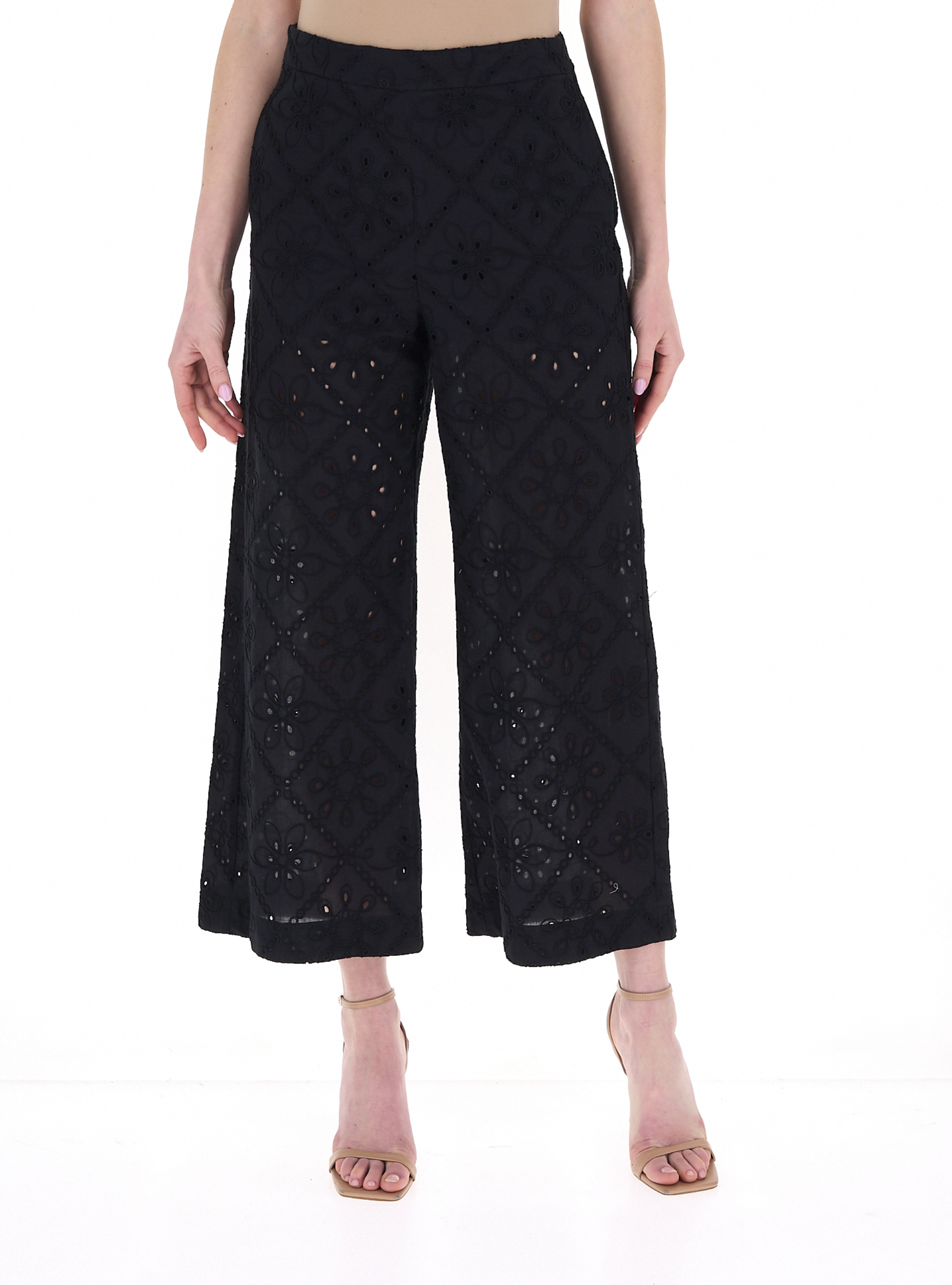 Marella Pantalone in sangallo NERO