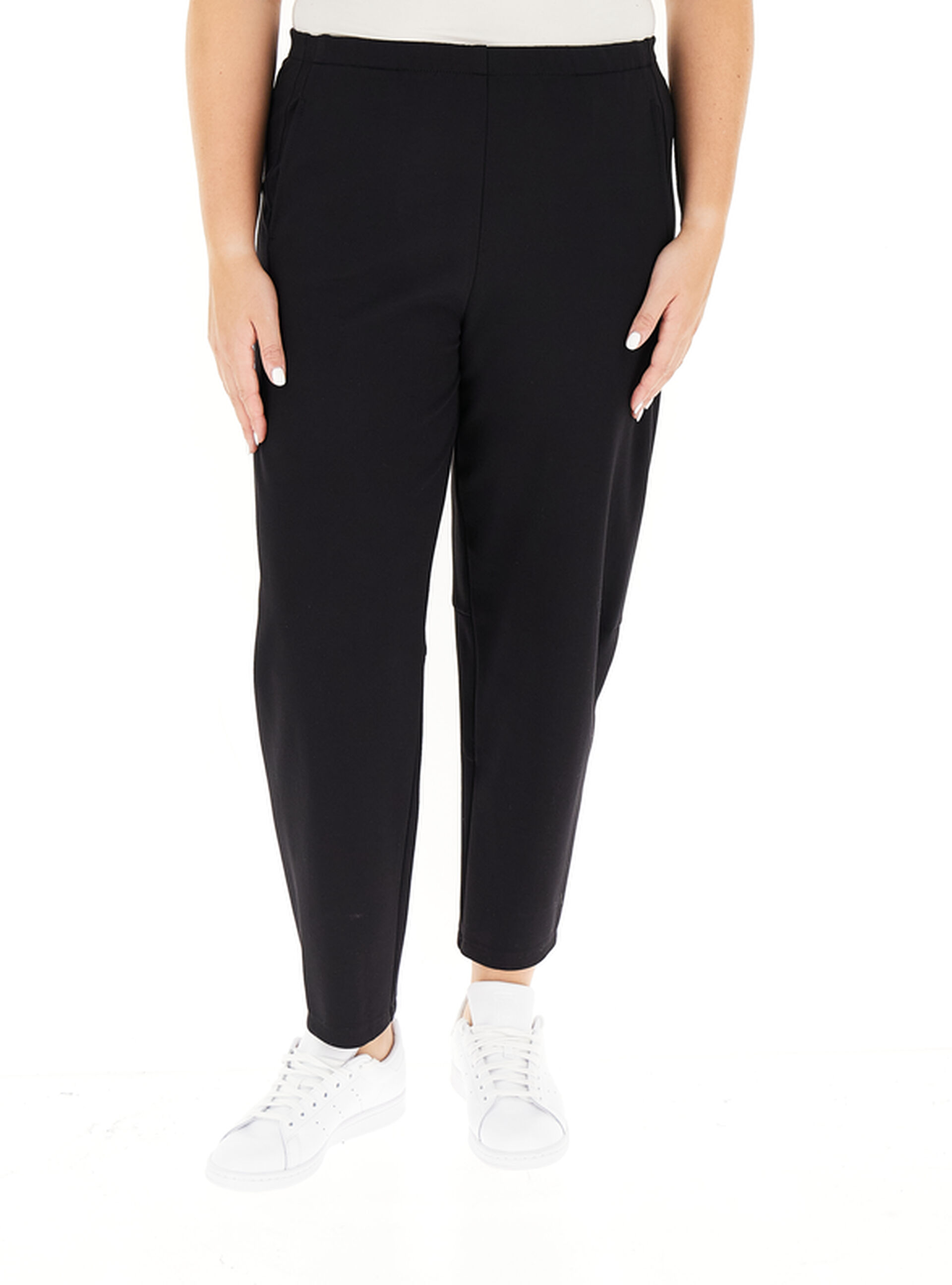 JURERE Pantalone a sigaretta NERO