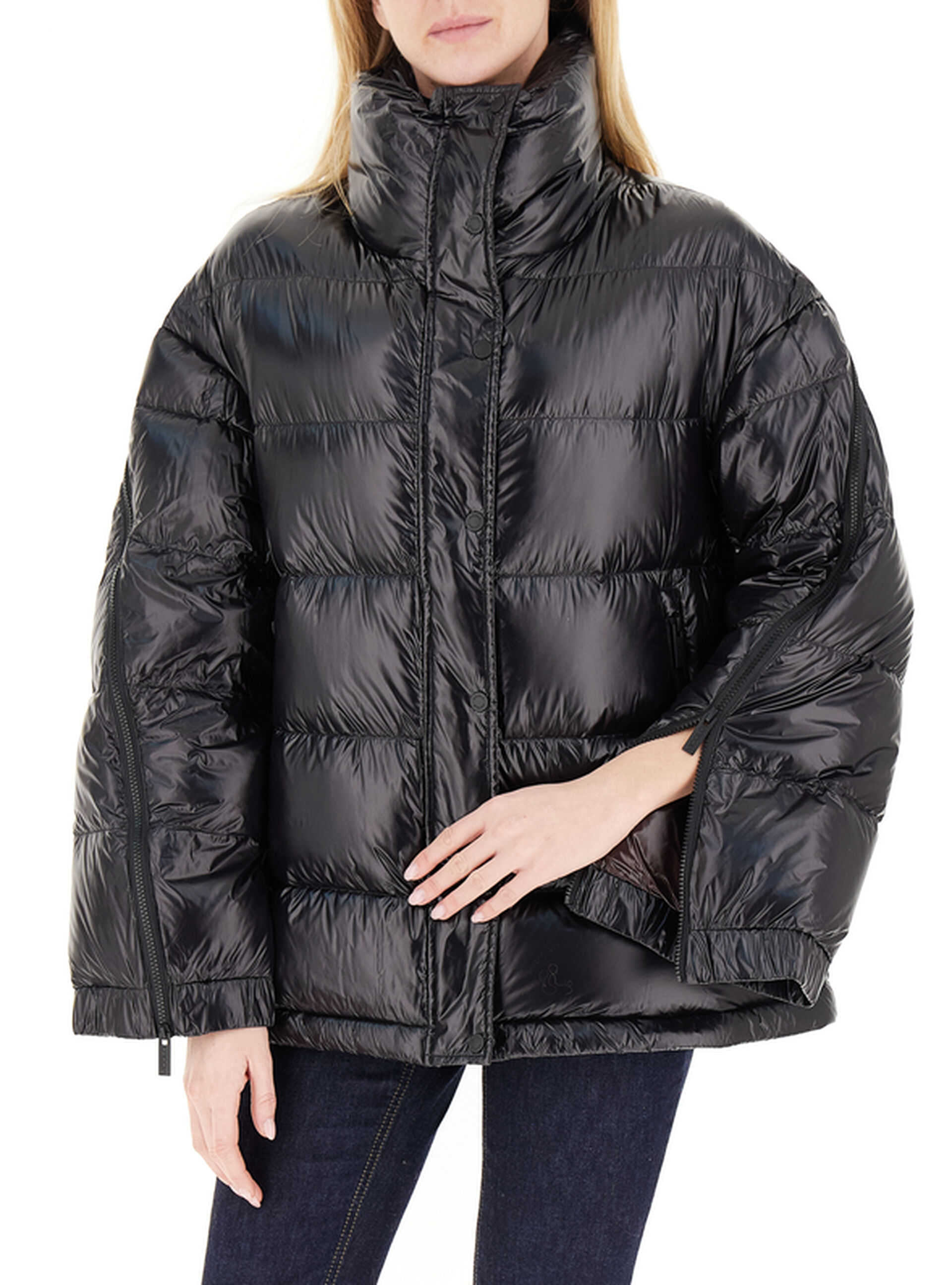 Piumino con maniche zip NERO