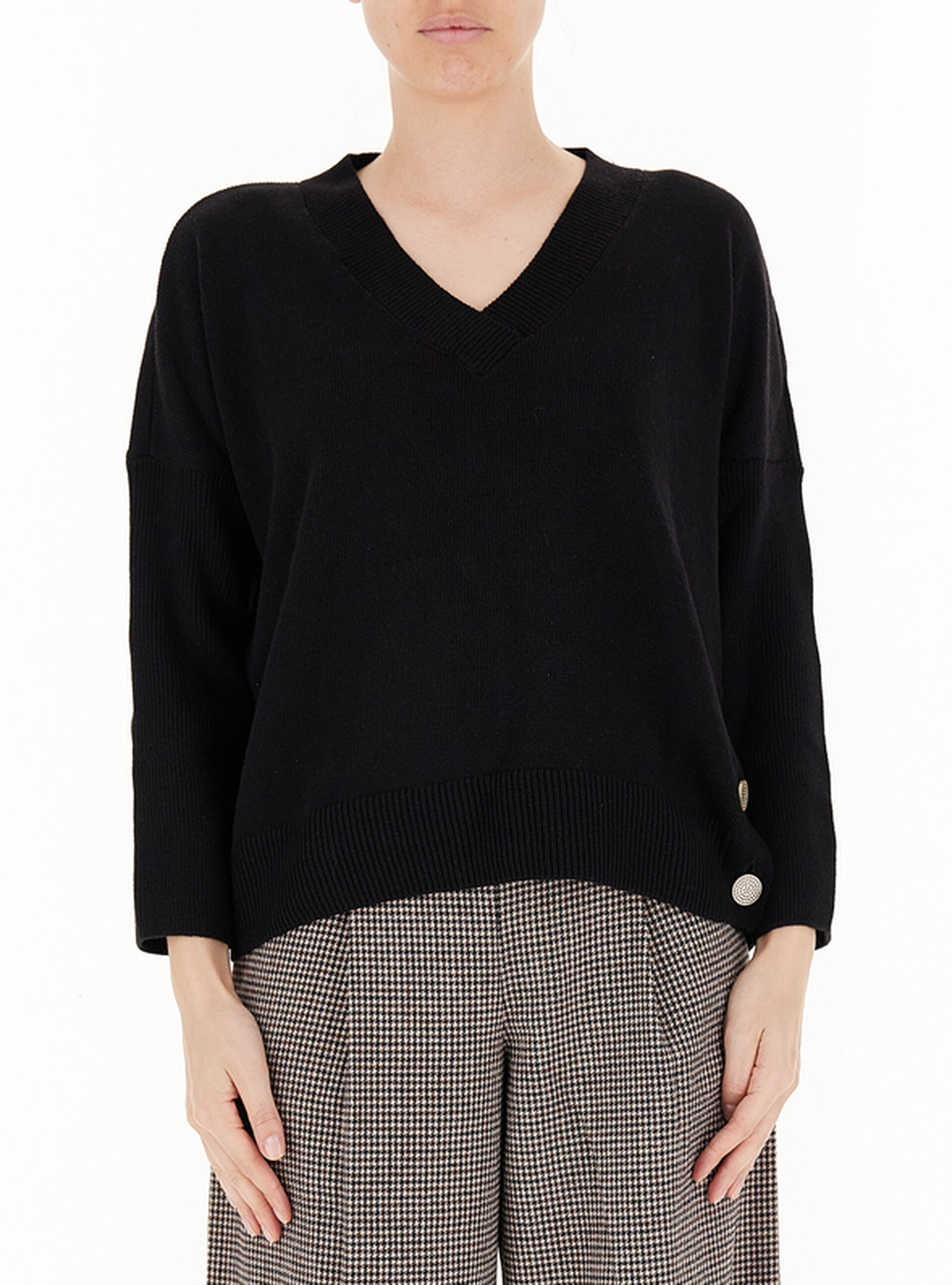 Maglione scollo V NERO