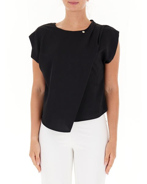Blusa con drappeggio