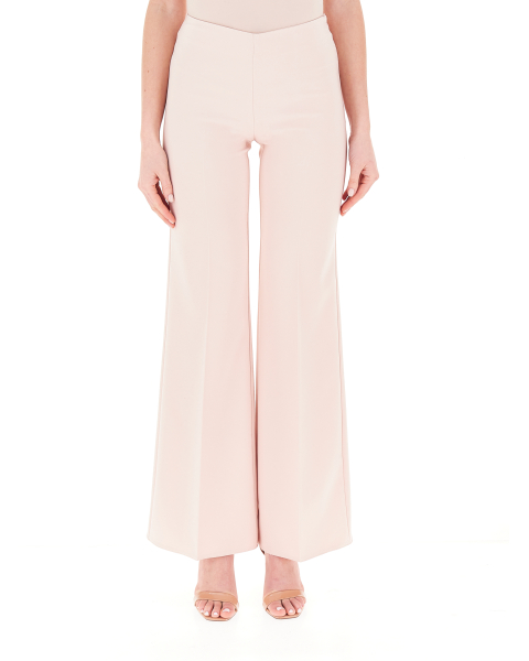 Pantalone flare