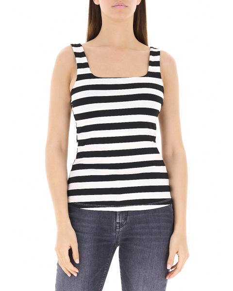 Top scollo quadrato