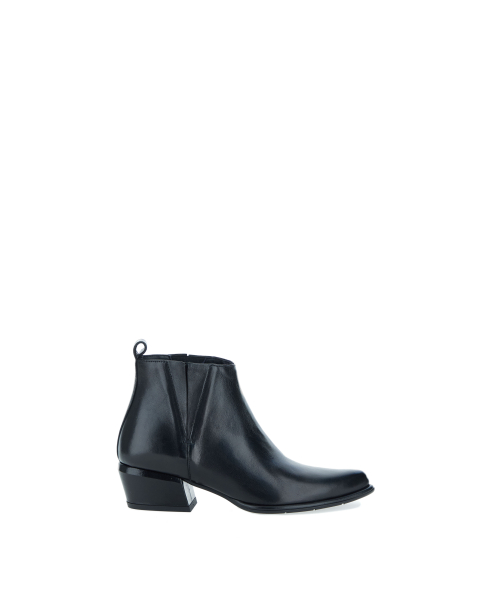Stivaletto in pelle