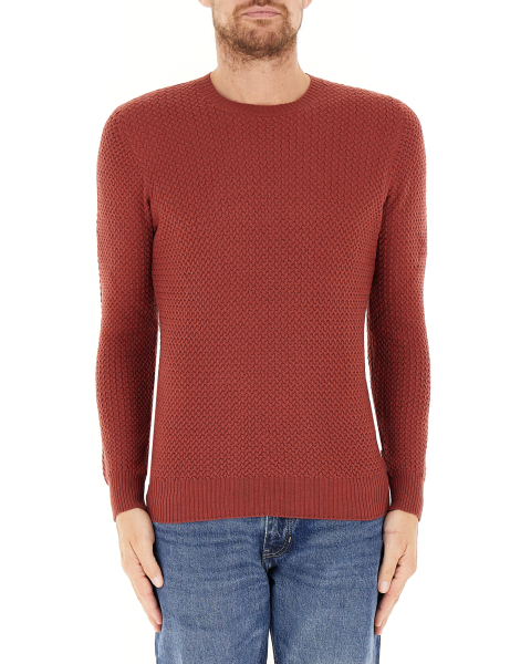 Maglione lavorato