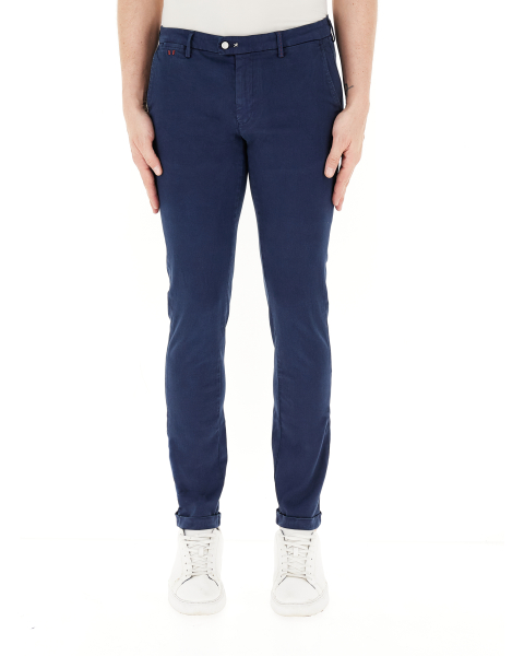 Pantalone chino