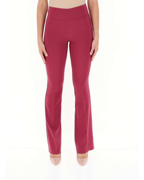Pantalone flare
