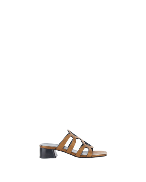 Mules in pelle