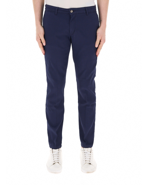 Pantalone chino