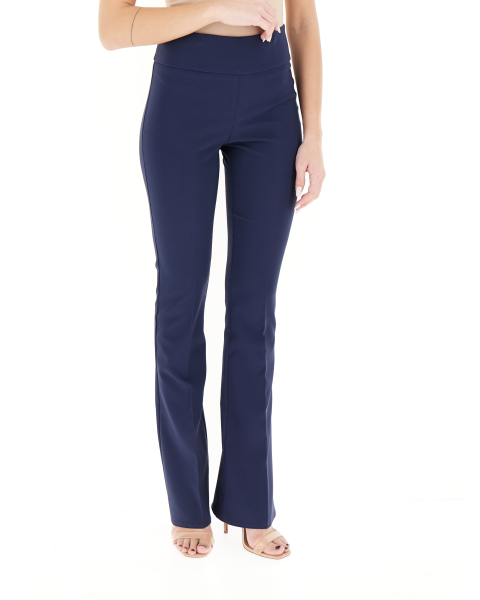 Pantalone flare