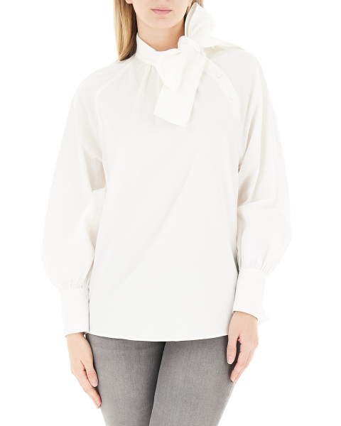 Blusa con fiocco