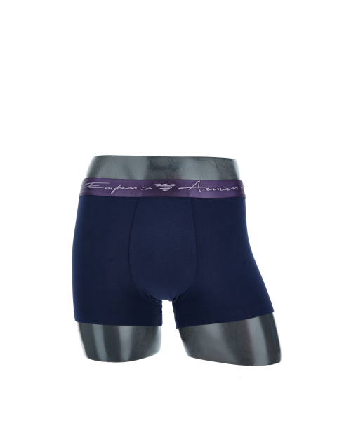 Boxer in modal