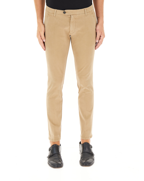 Pantalone chino