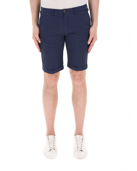 Bermuda chino