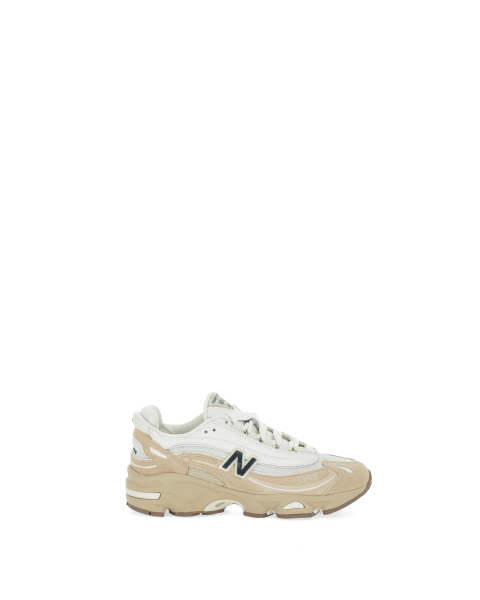 Sneakers con inserti