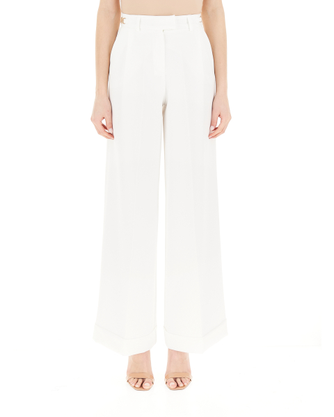 Pantalone a palazzo