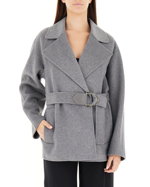Cappotto con cintura