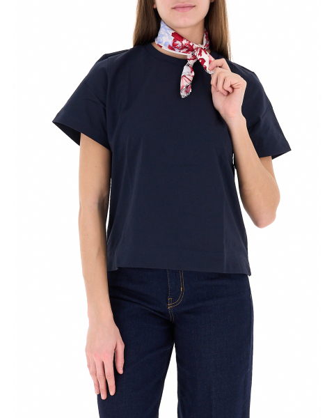 T-shirt con foulard