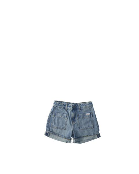 Shorts in jeans