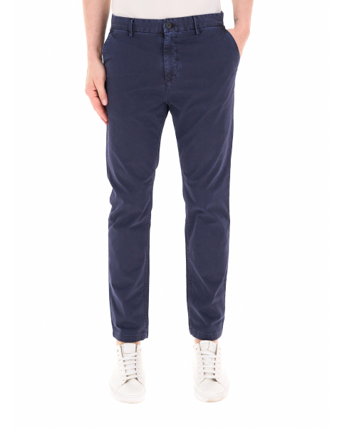 Pantalone a sigaretta