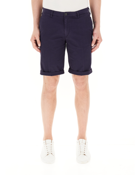 Bermuda chino