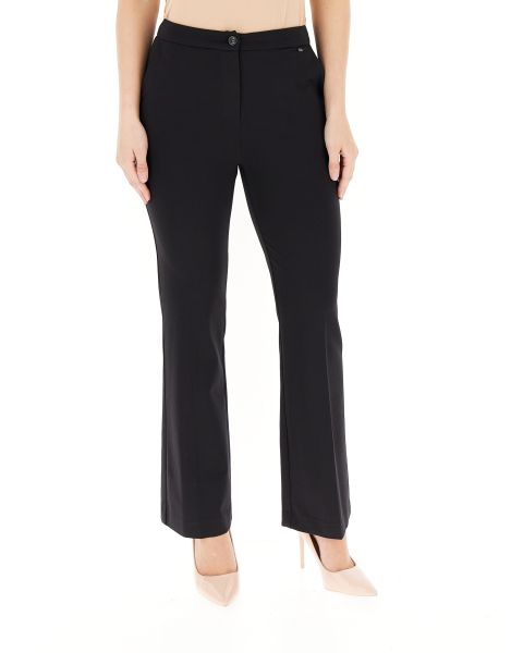 Pantalone flare