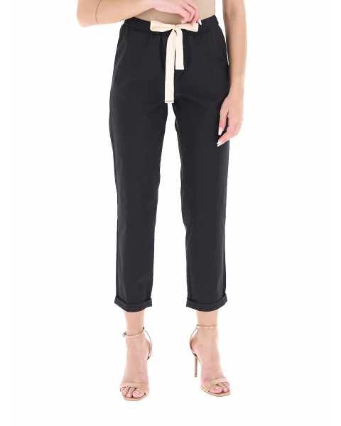 Pantalone a sigaretta