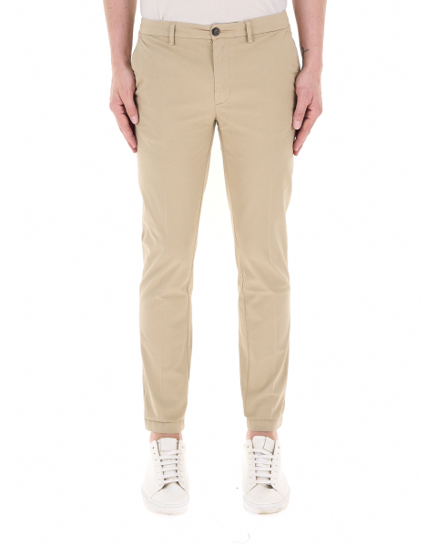 Pantalone chino