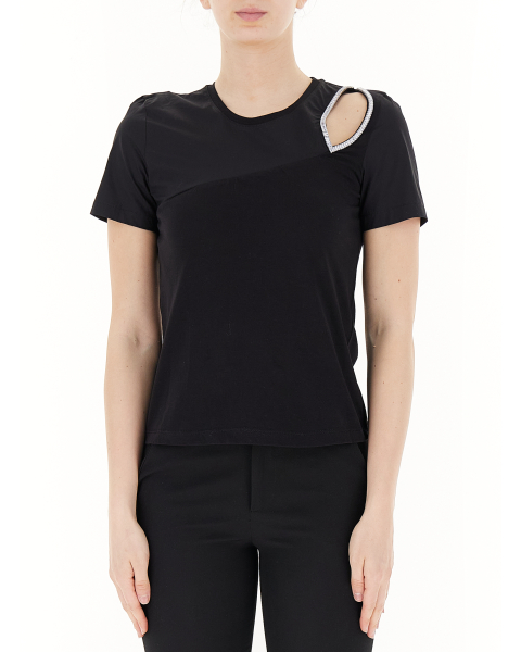 T-shirt cut out