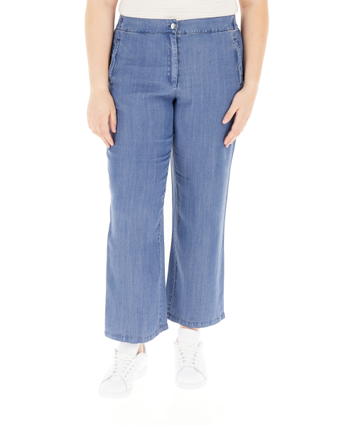 Pantalone flare