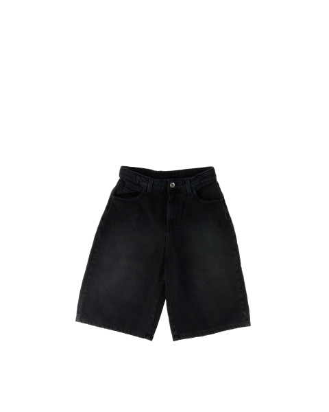 Shorts in jeans
