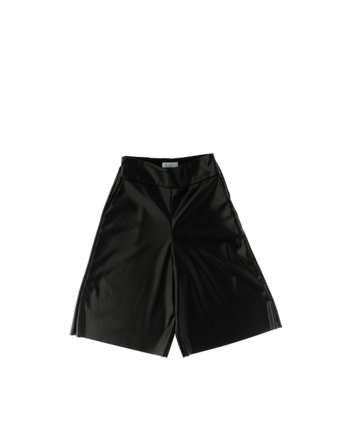 Shorts in similpelle