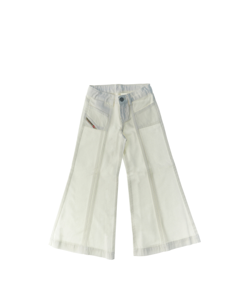 Pantalone flare