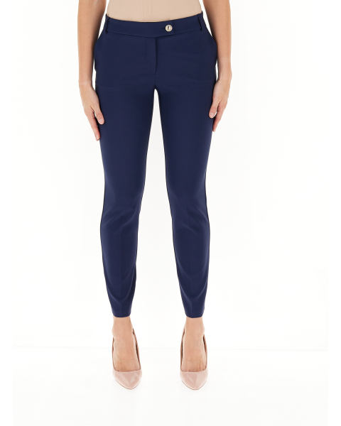 Pantalone a sigaretta