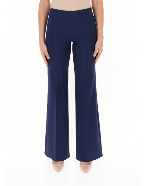 Pantalone flare