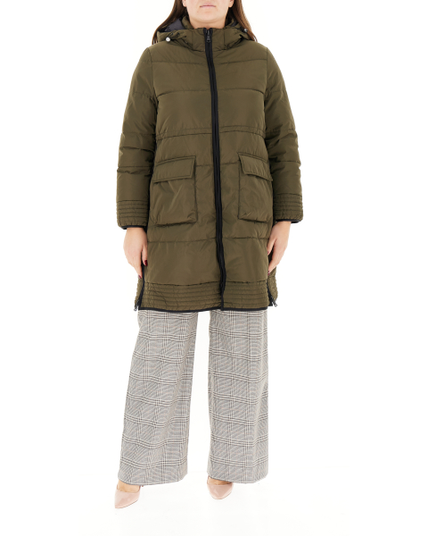 Piumino con cappuccio