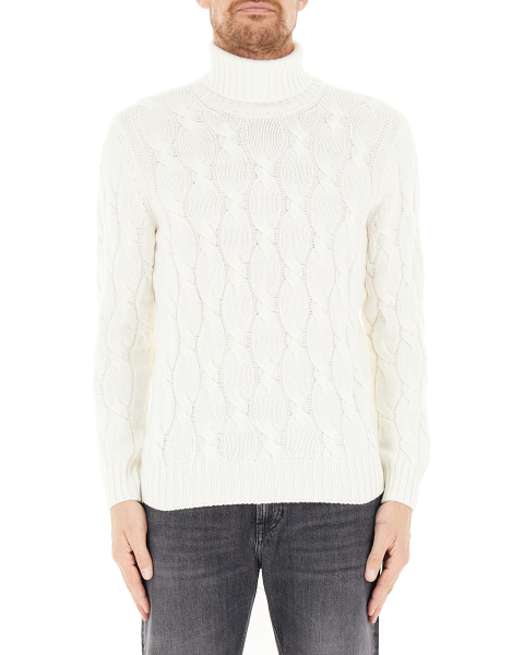 Maglione a trecce