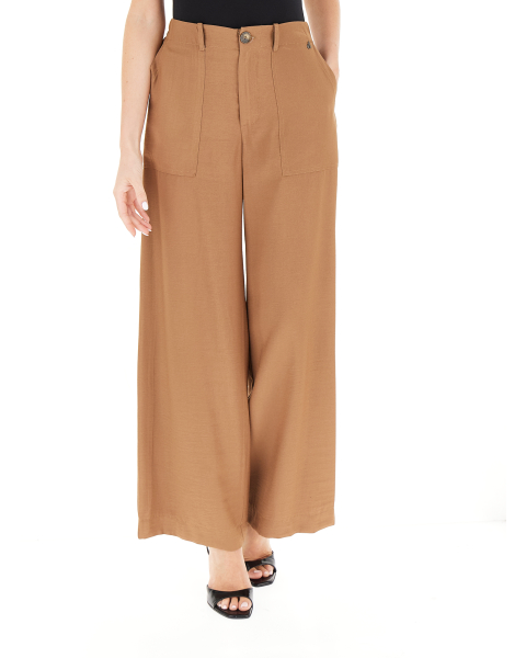 Pantalone a palazzo