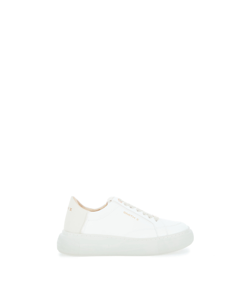 Sneakers con lacci