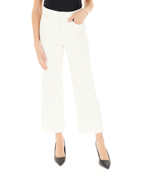 Pantalone flare