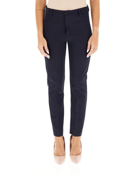 Pantalone a sigaretta