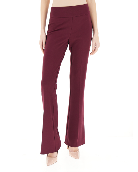 Pantalone flare