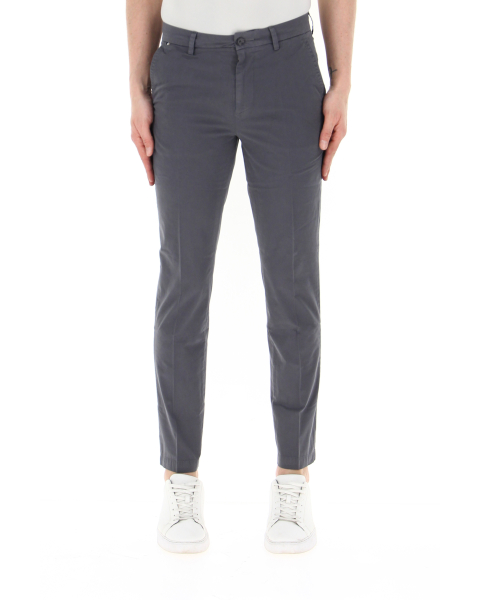 Pantalone slim