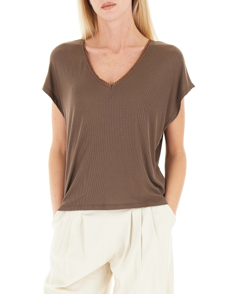 T-shirt a costine