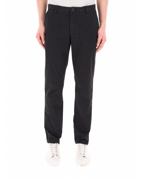Pantalone chino
