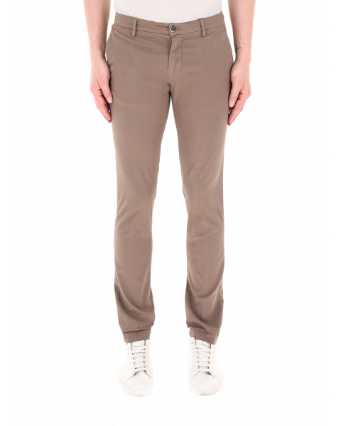 Pantalone chino
