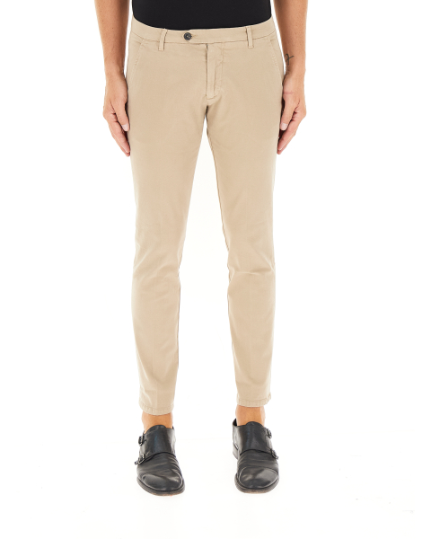 Pantalone chino
