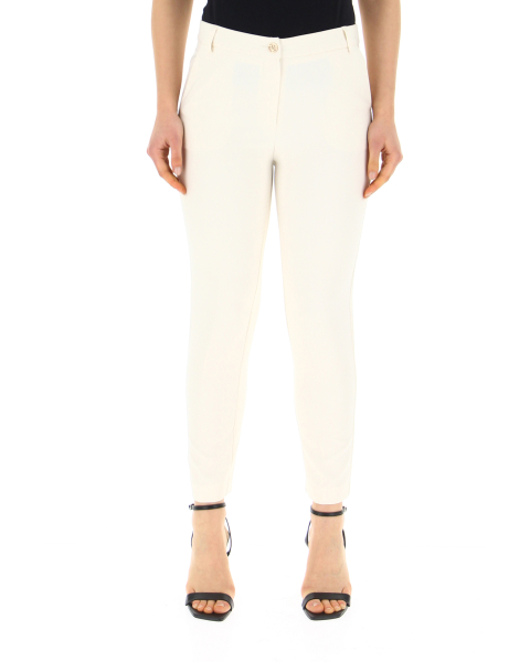 Pantalone a sigaretta